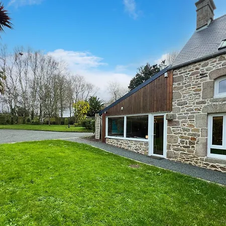 Maison En Pierre, Piscine Et Jardin Proche Montfarville