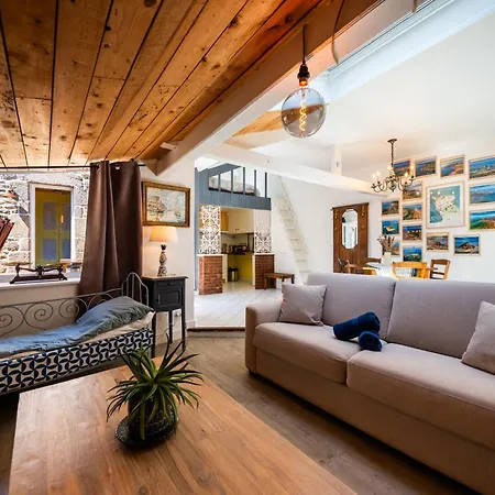 Maison En Pierre, Piscine Et Jardin Proche בית נופש Montfarville